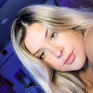 Meet your Posher, Paige